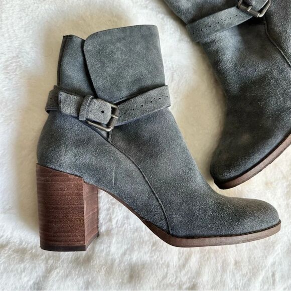 Splendid Women’s Callen Suede Buckle Ankle Bootie Size 9 - Picture 9 of 16